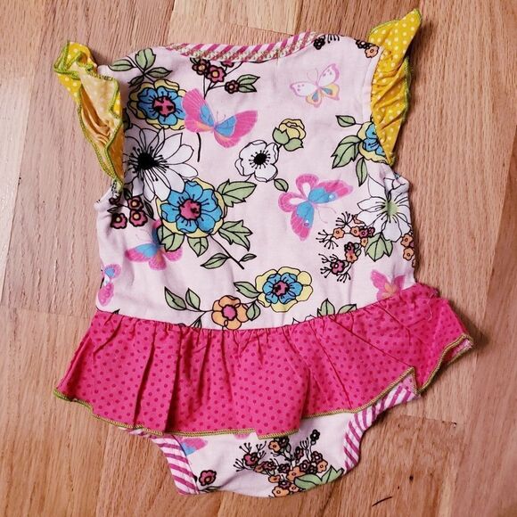 Everyday Nay Butterfly Ruffle Romper - Picture 6 of 6